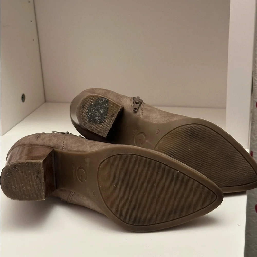 Guess Brown Ankle Boots with Suede Finish - Picture 6 of 6